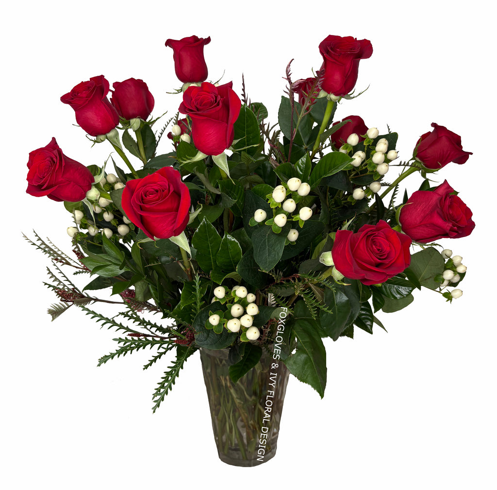 Dozen Roses arranged TRADITIONAL